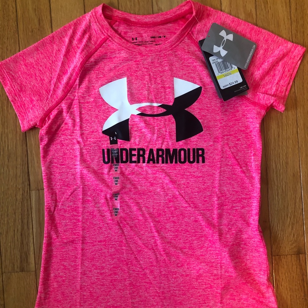 NWT Girl’s UA shirt